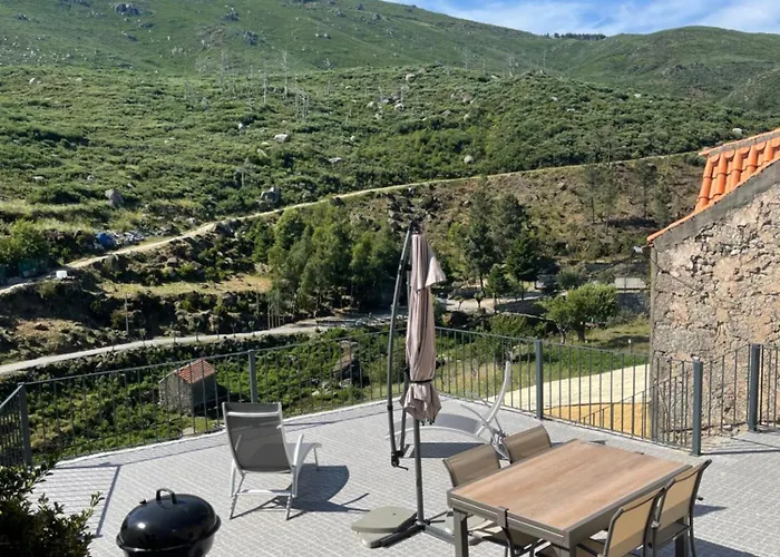 Casa Pinhão Casa de Férias Sabugueiro (Guarda)